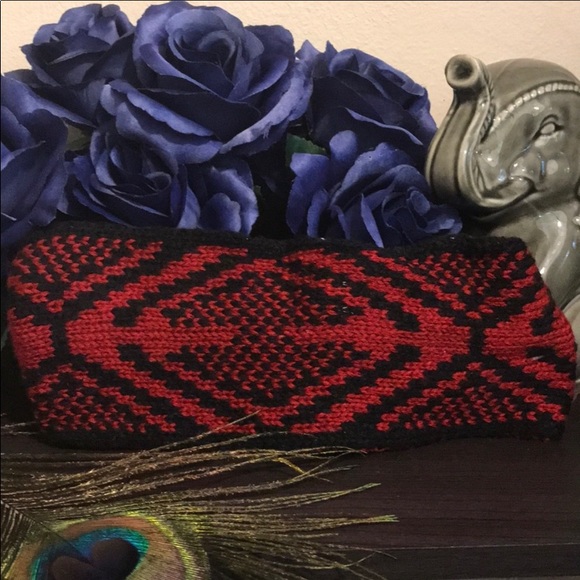 Snowflake Knot Sweater Headband - Picture 3 of 3